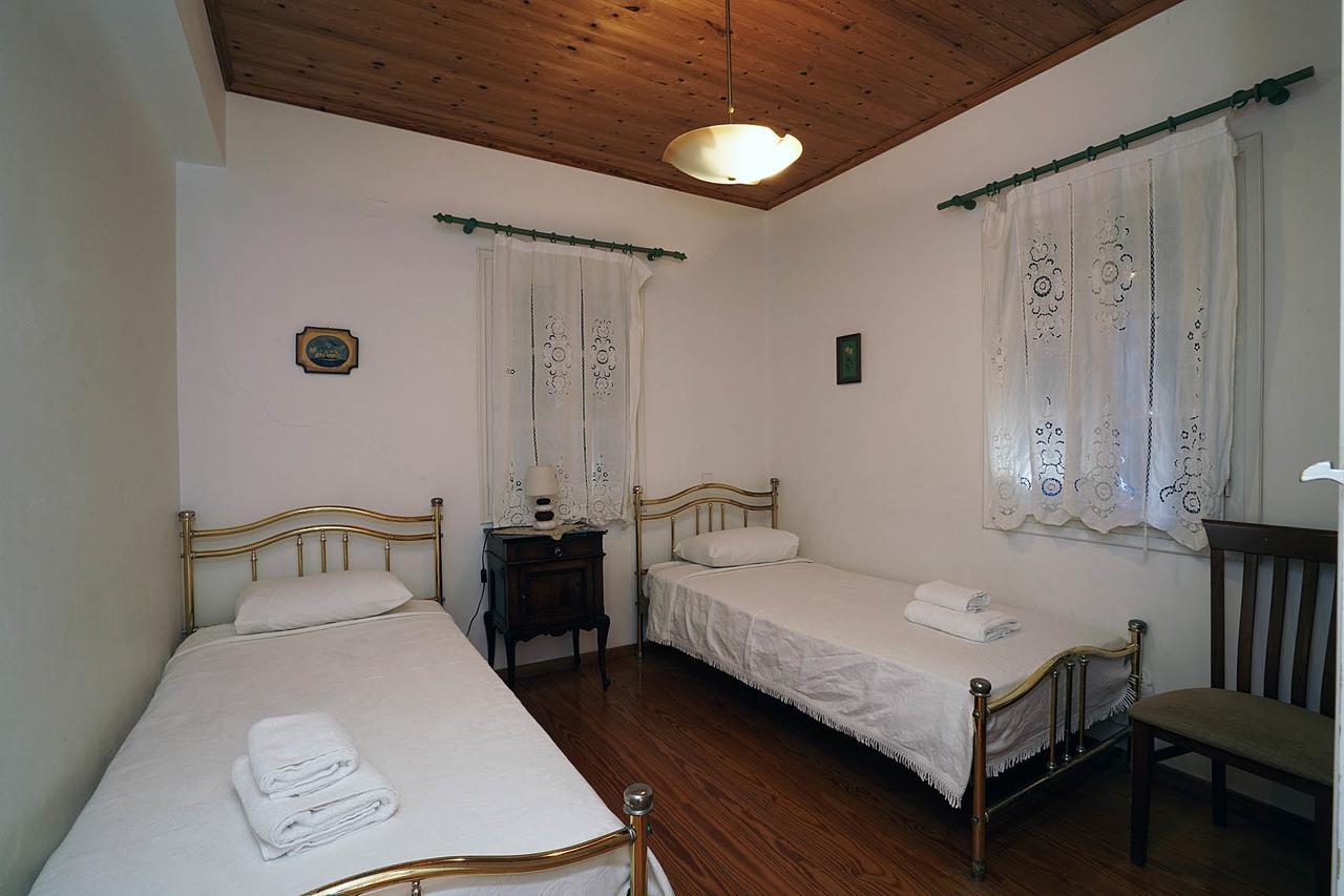 Akrotiri Hotel Platia Ammos Extérieur photo