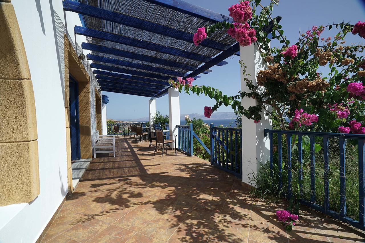 Akrotiri Hotel Platia Ammos Extérieur photo