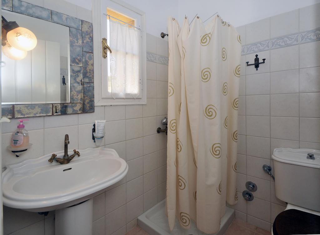 Akrotiri Hotel Platia Ammos Chambre photo