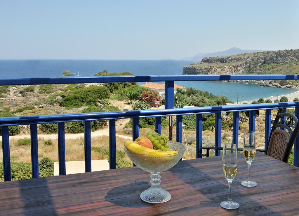 Akrotiri Hotel Platia Ammos Chambre photo